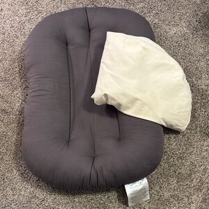 Snuggle Me Organic Gray Lounger